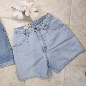 Very Highwaisted, Vintage Mom Shorts size 25
